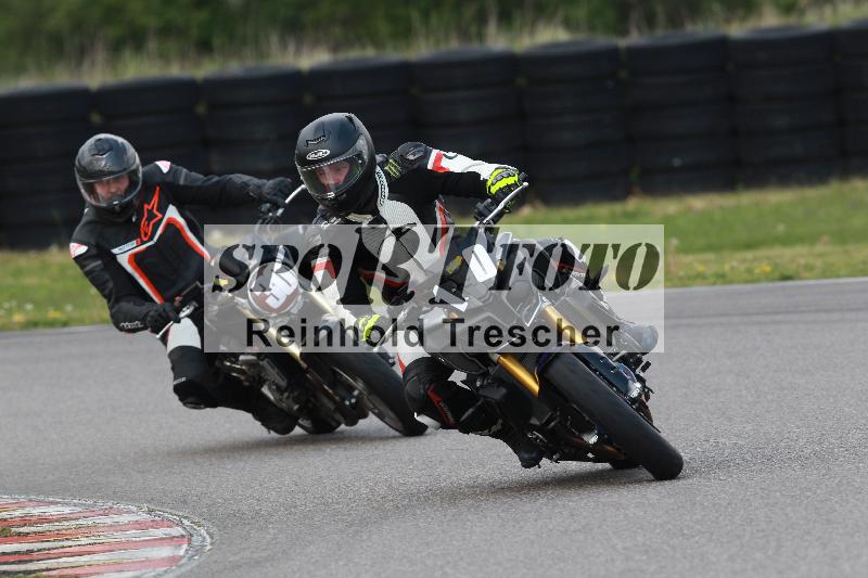 /Archiv-2022/13 25.04.2022 Plüss Moto Sport ADR/Einsteiger/30